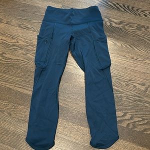 Athleta Capri leggings